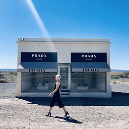 Prada Marfa Near Valentine, Texas